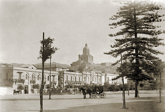Messina - Cristo Re visto da Piazza Duomo - Anni '30